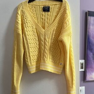 Abercrombie & Fitch Yellow V-Neck Cable Knit Sweater 100%cotton